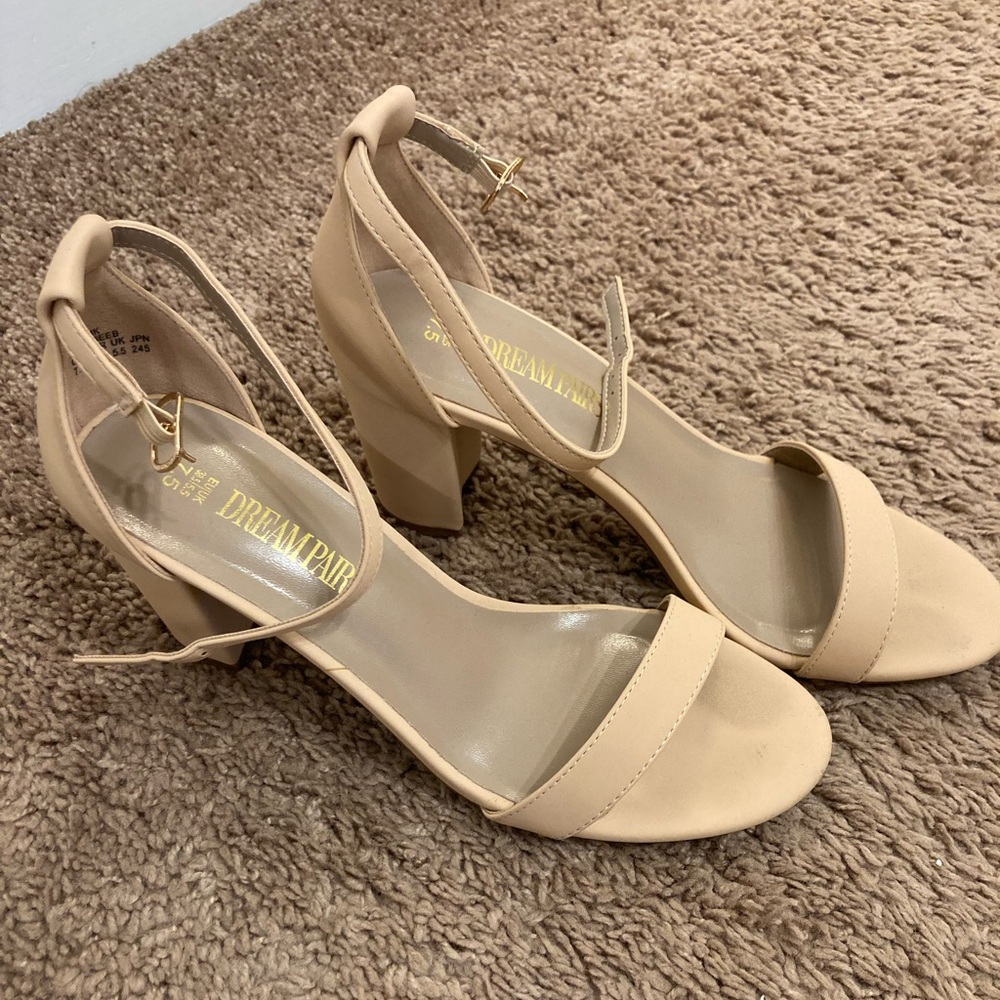 Dream Pairs Women's Nude Block Heels